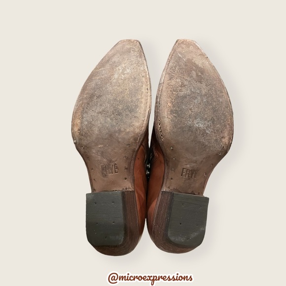 Frye Sacha Moto Shortie Cognac Leather Western Cowboy Point Toe ZipUp Ankle Boot - Picture 11 of 14